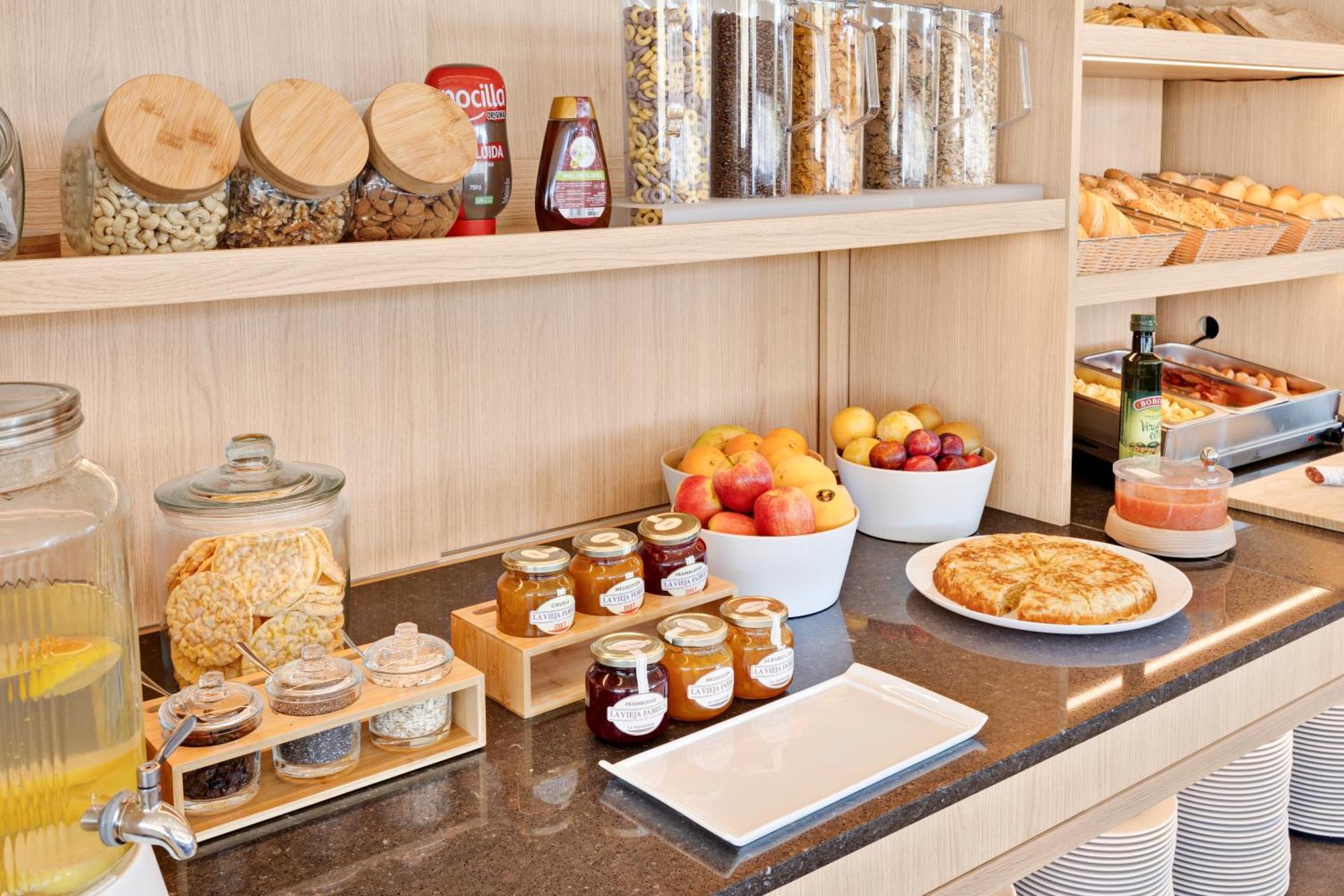 B&B Hotel Madrid Tres Cantos Luaran gambar